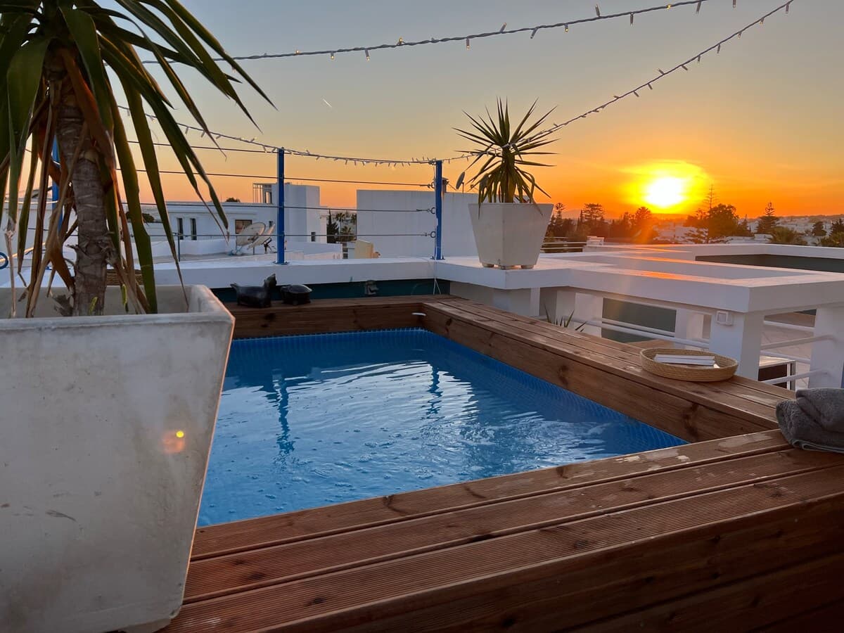 Vue panoramique avec piscine à la Marsa — Marsa Ville · Photo 26