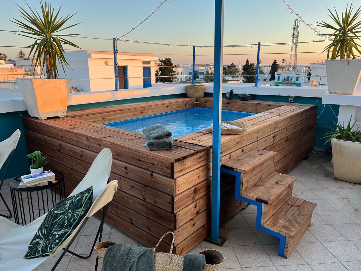 Vue panoramique avec piscine à la Marsa — Marsa Ville · Photo 24