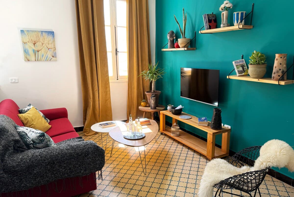 Appartement chic en plein centre de la marsa - image 1