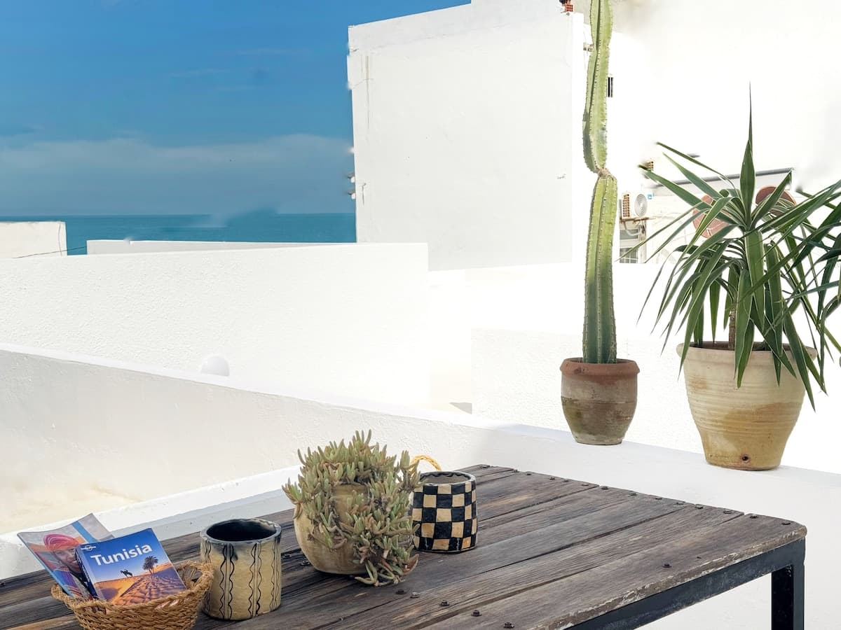 Galerie en bord de mer — Marsa Corniche · Photo 12