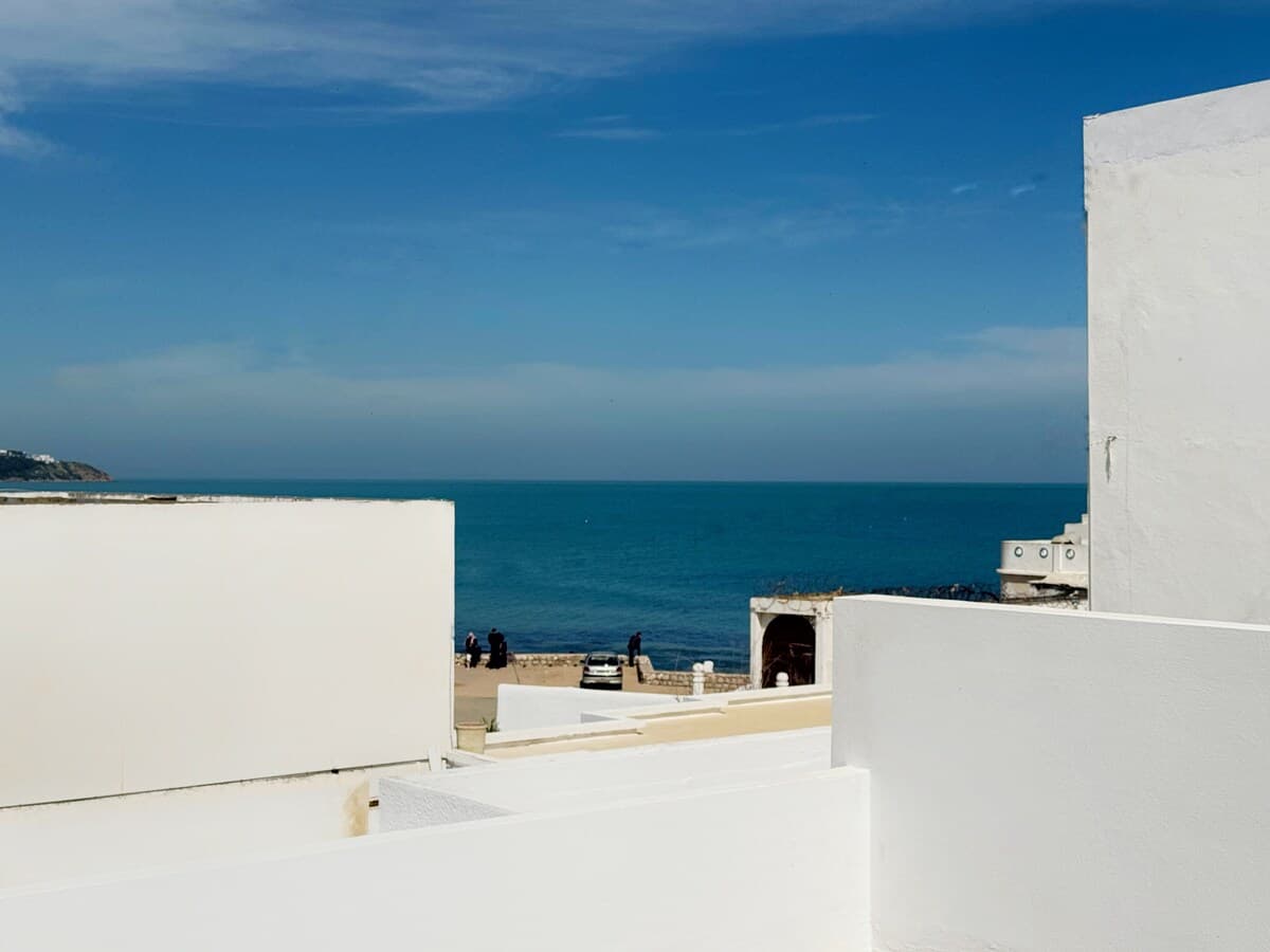 Galerie en bord de mer — Marsa Corniche · Photo 11