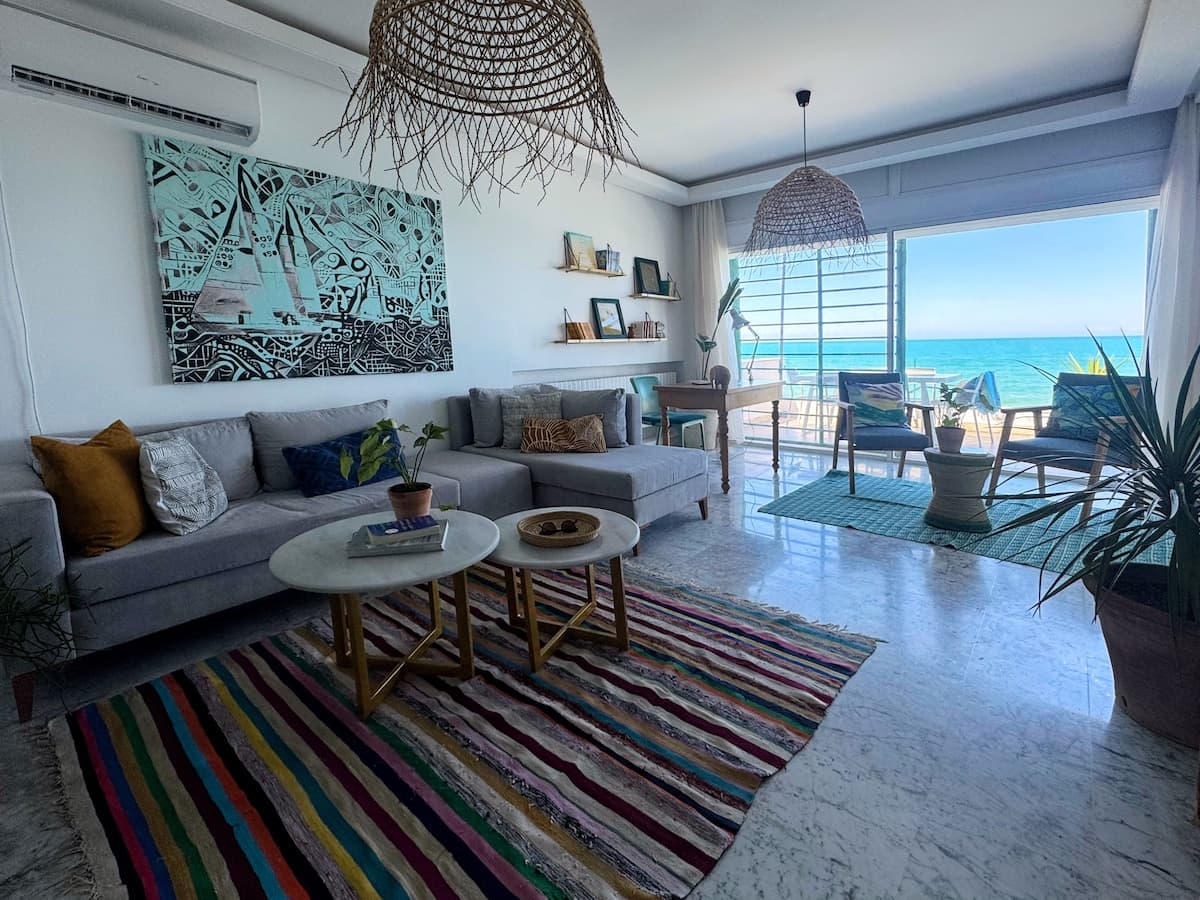 Villa de charme à Sidi Bou Said avec vue sur la Méditerranée — Puniq Homes